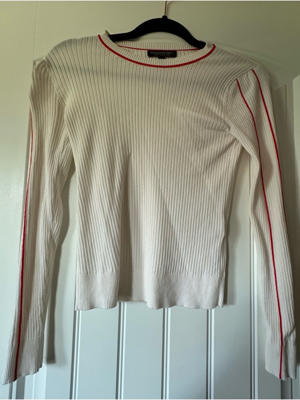 Banana Republic Cream Ribbed Cotton Top with Red Trim